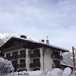 ウスタレ 3* シャモニー