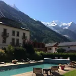 Oustalet Hotel