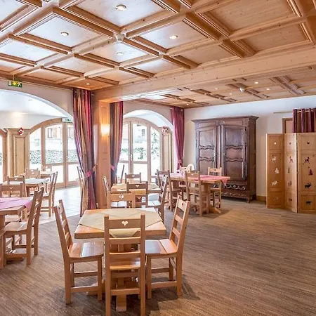 Oustalet Hotel 3*