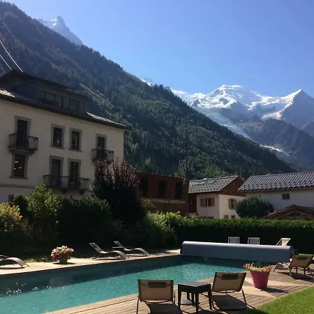 Oustalet Hotel