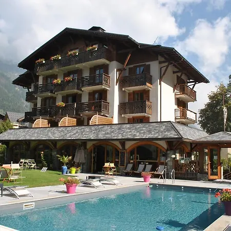 Oustalet 3* Chamonix